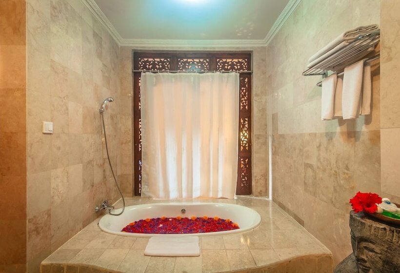 プールの見えるデラックスルーム, Sahadewa Resort & Spa