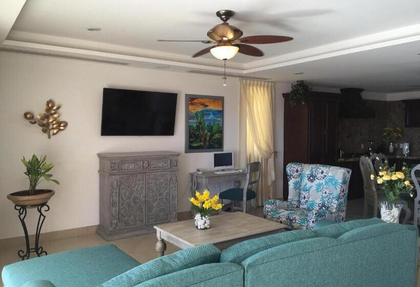 ツーベッドルーム　ヴィラ, Hacienda Encantada Resort & Residences