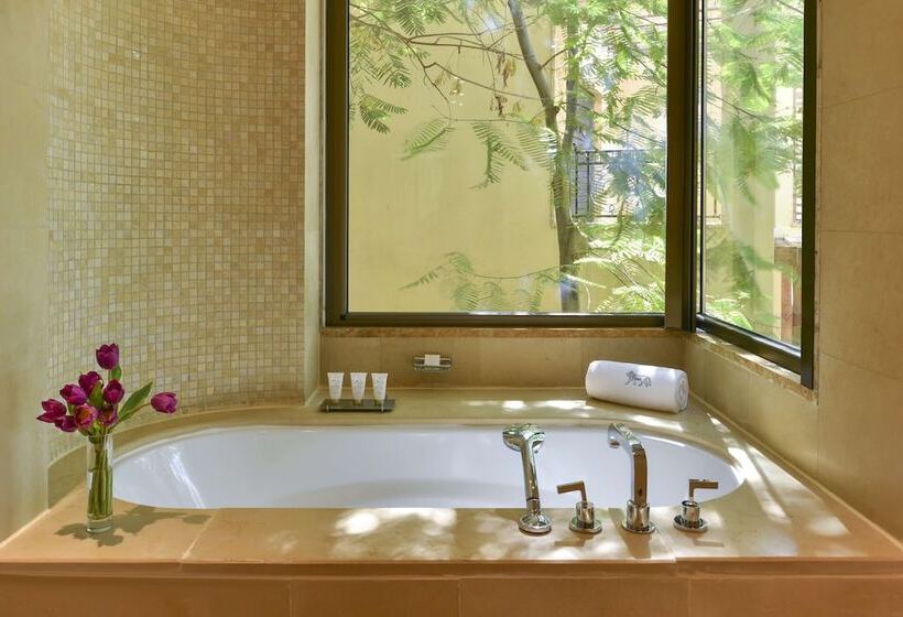 سوییت, Kempinski Hotel Ishtar Dead Sea