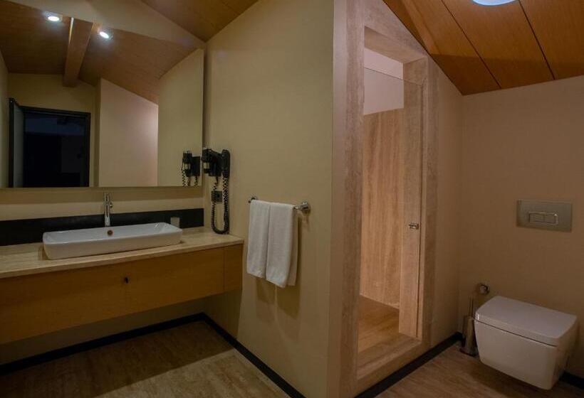 Superior Room with Terrace, Tan Hotel   Special Category