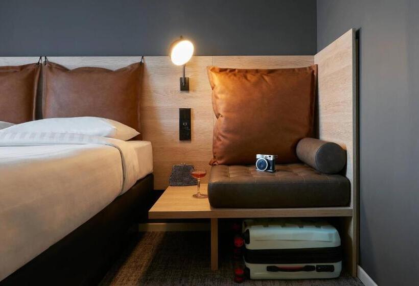Номер Стандарт, Moxy Edinburgh Fountainbridge