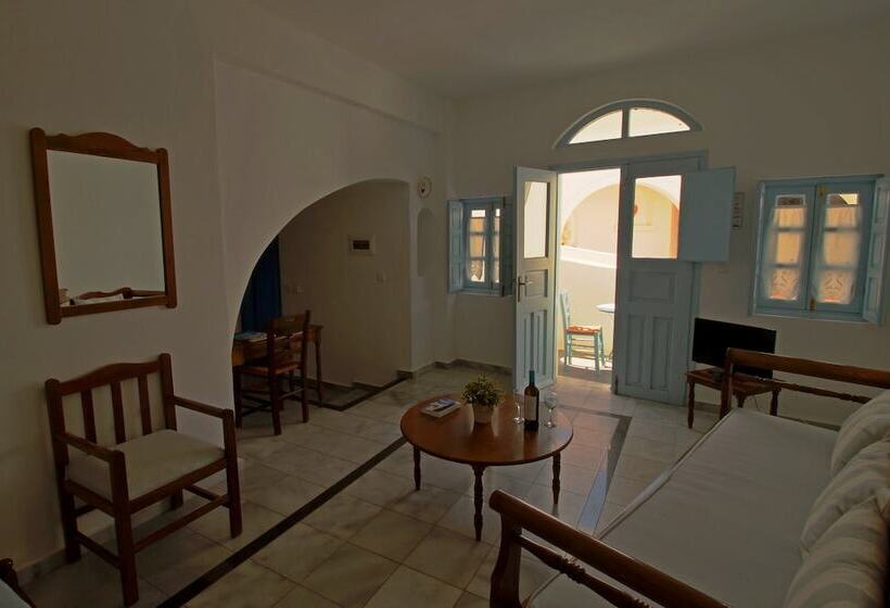 스탠다드 스튜디오, Aethrio Sunset Village   Oia