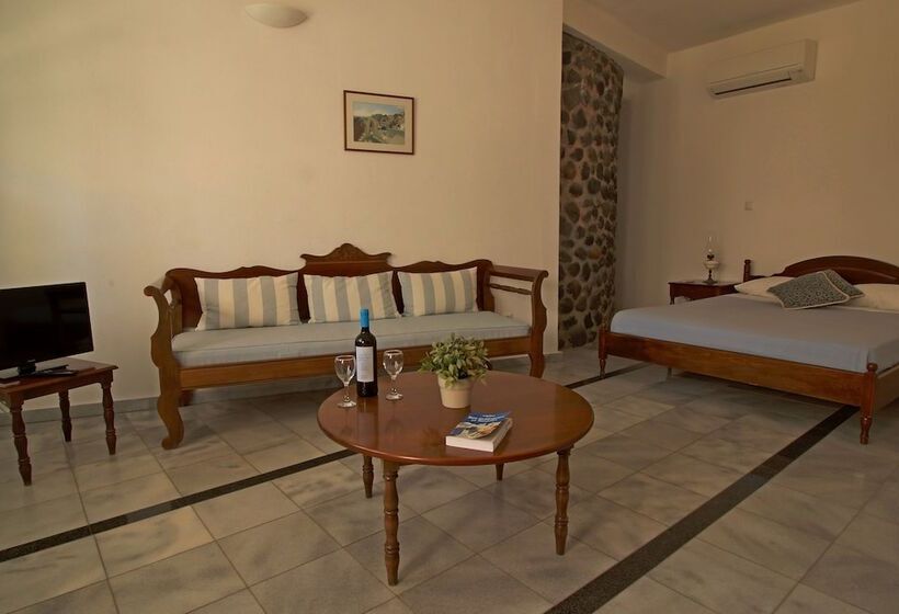 Студия Стандарт, Aethrio Sunset Village   Oia