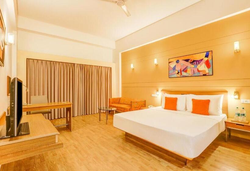 Номер Deluxe, Lemon Tree Hotel, East Delhi Mall, Kaushambi