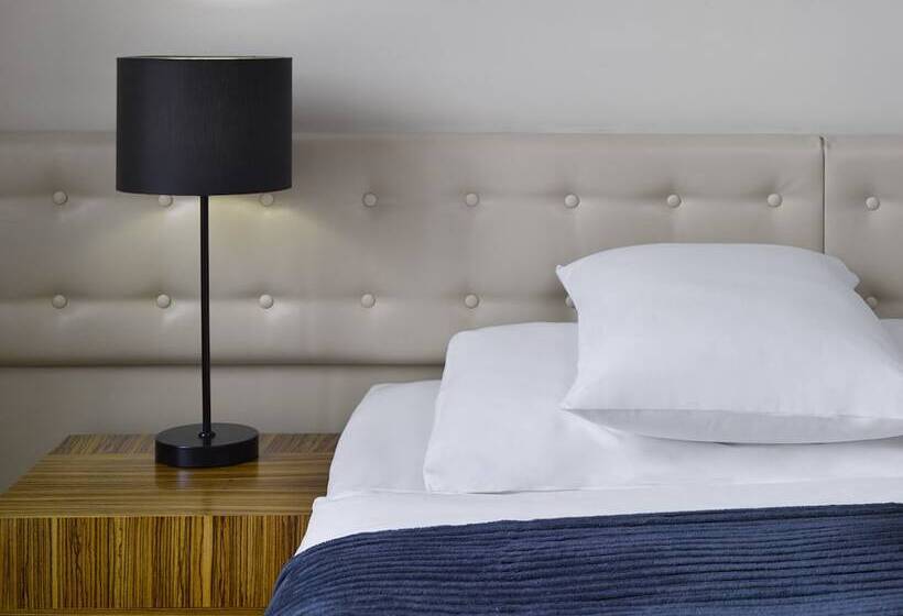 اتاق لوکس, The Icon Hotel & Lounge