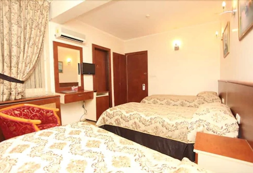 اتاق استاندارد سه نفره, Turvan