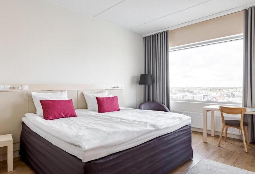 Семейный Полулюкс, Break Sokos Hotel Flamingo