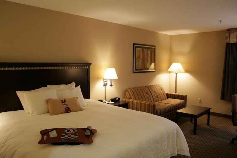 Номер Стандарт, Holiday Inn Express Hotel & Suites High Point South, An Ihg