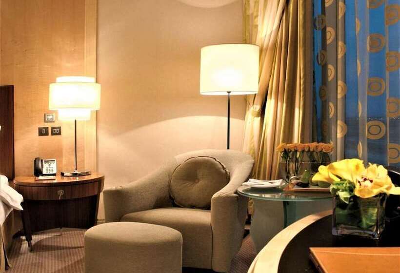 غرفة ديلوكس, Mövenpick Hotel Al Khobar