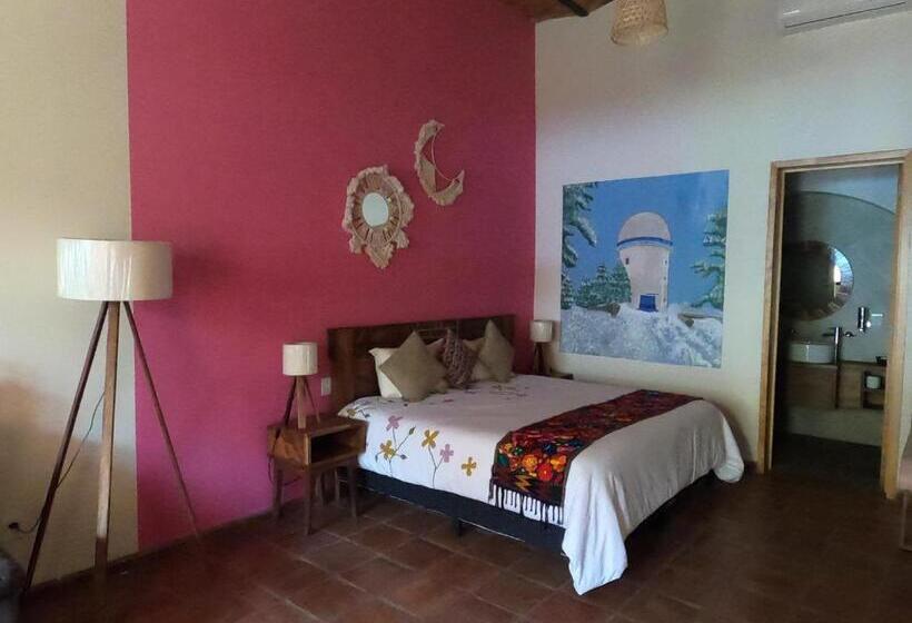 سوئیت با تخت بزرگ, Boutique Sol Y Luna Spa