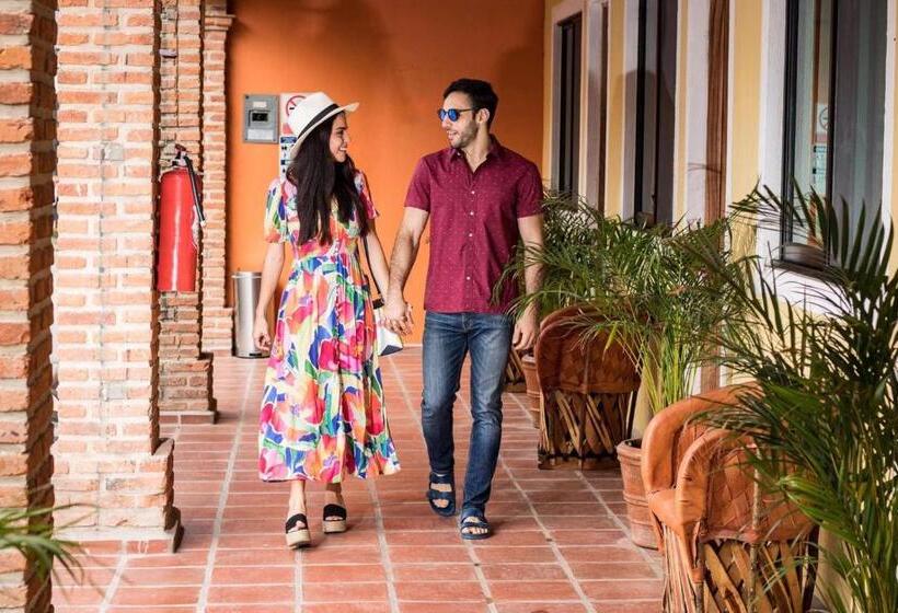 سوئیت با تخت بزرگ, Boutique Sol Y Luna Spa
