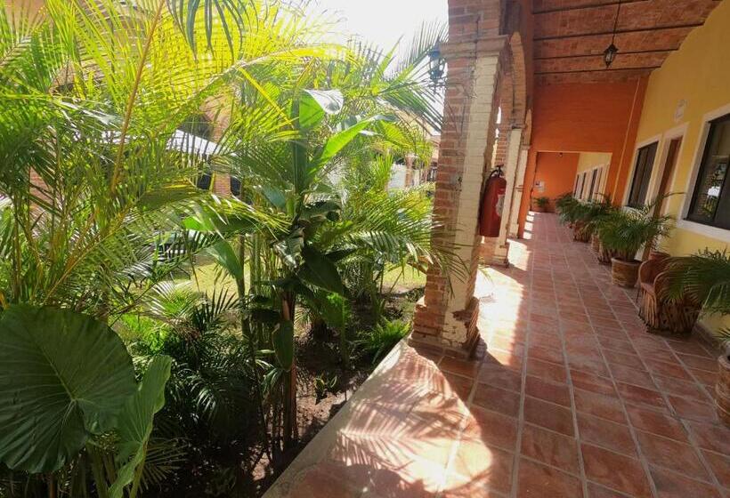سوئیت با تخت بزرگ, Boutique Sol Y Luna Spa