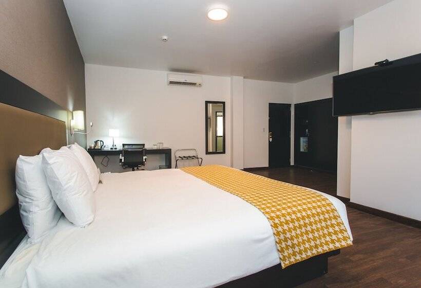 스위트, Costa Del Sol Wyndham Piura