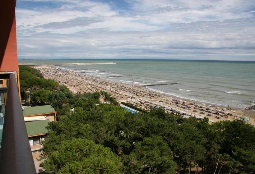 Апартаменты 1 Спальня Вид на Море, Residence Florida