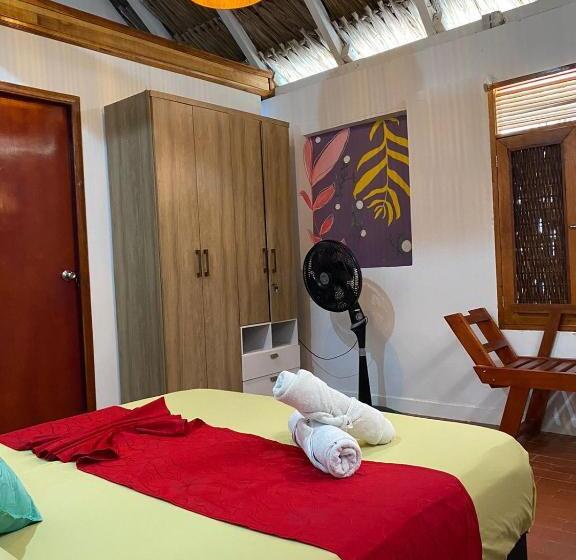 اتاق استاندارد, Isla Los Erizos Ecohouse