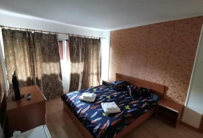سوییت, Vila Cristal Costinesti