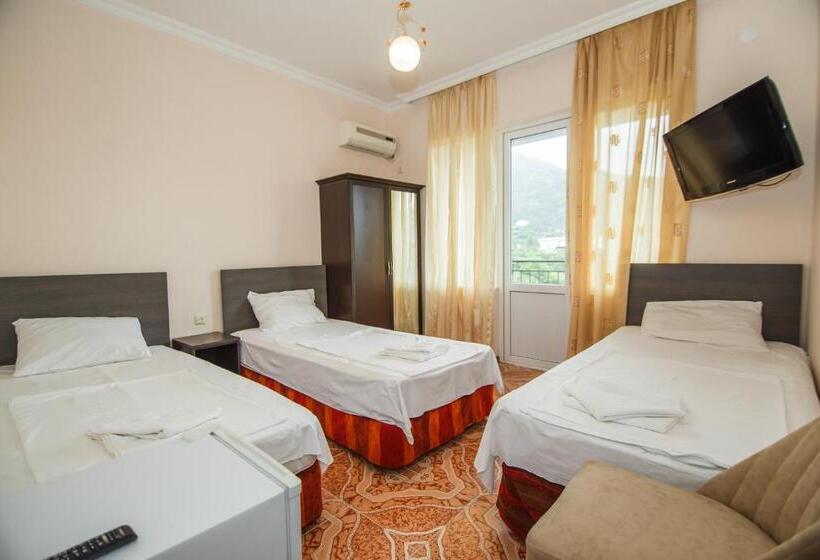 اتاق استاندارد, Guest House Nia