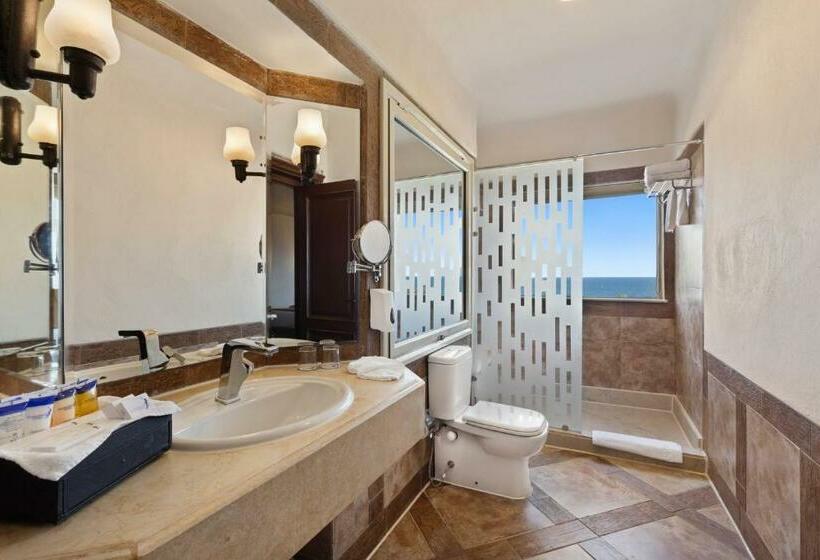 اتاق خانوادگی چهارنفره, Pickalbatros Citadel Resort Sahl Hasheesh