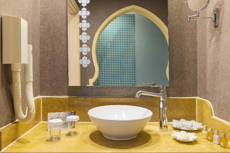 Номер Стандарт Вид на Море, Spice Hotel & Spa
