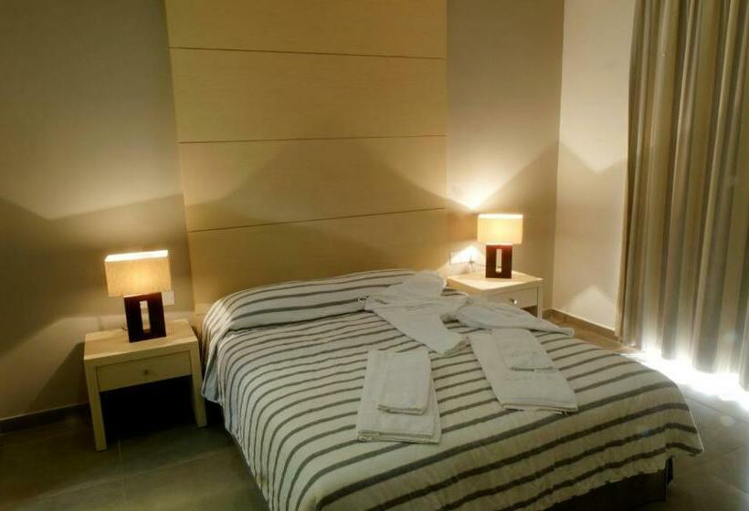 Люкс 2 Спальни, Capital Coast Resort And Spa