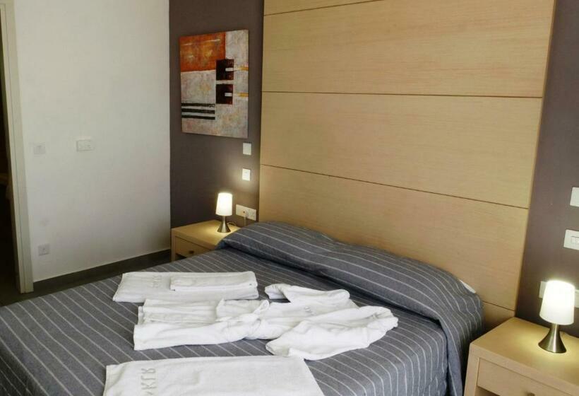 Люкс Комфорт, Capital Coast Resort And Spa