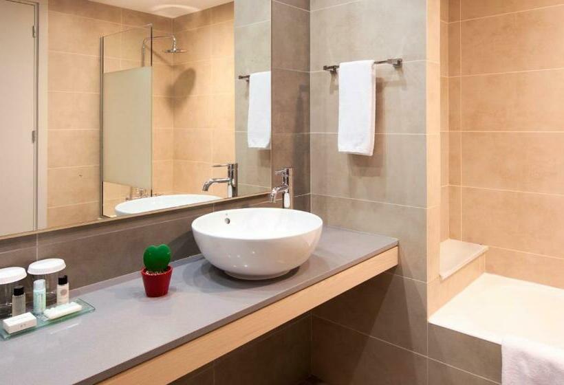 Номер Стандарт, Capital Coast Resort And Spa
