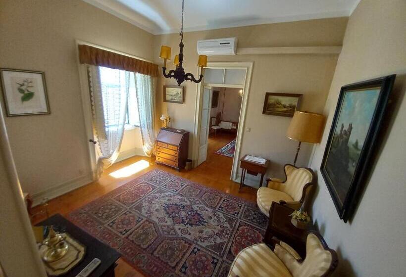 سوییت, Casa De S. Tiago