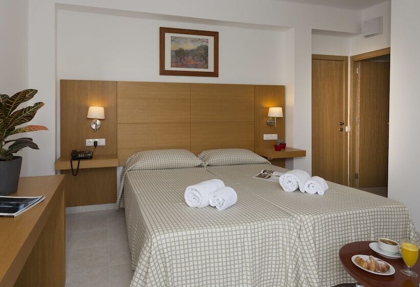 Номер Стандарт Трехместный, Elegance Playa Arenal