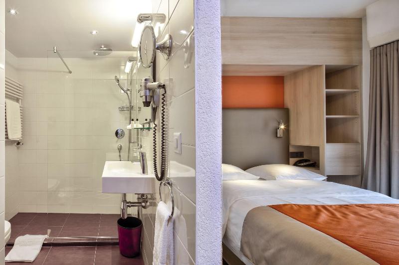 اتاق لوکس با چشم‌انداز باغ, Lazy Lagoon, Baga A Lemon Tree Resort, Goa