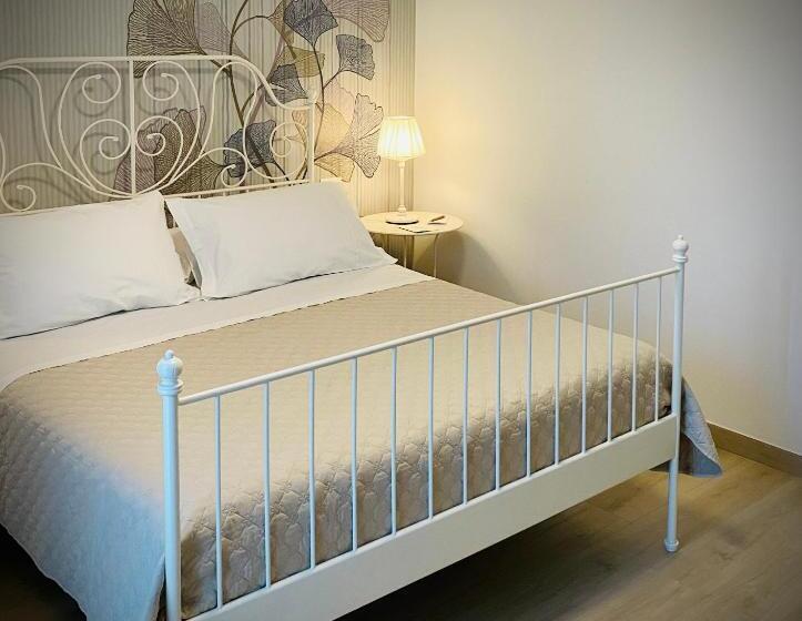 اتاق استاندارد با بالکن, Borgo Incoronata B&b