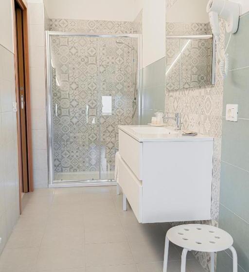 اتاق لوکس خانوادگی, Borgo Incoronata B&b