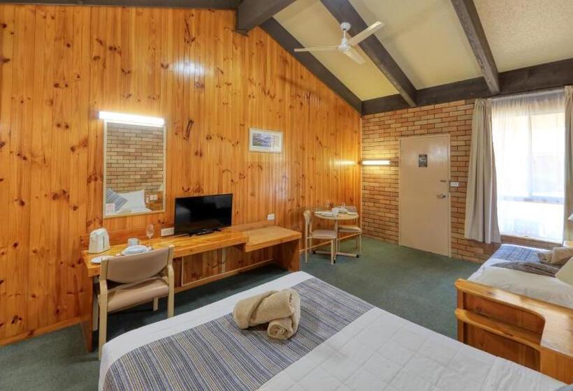 高级大房间, All Travellers Motor Inn