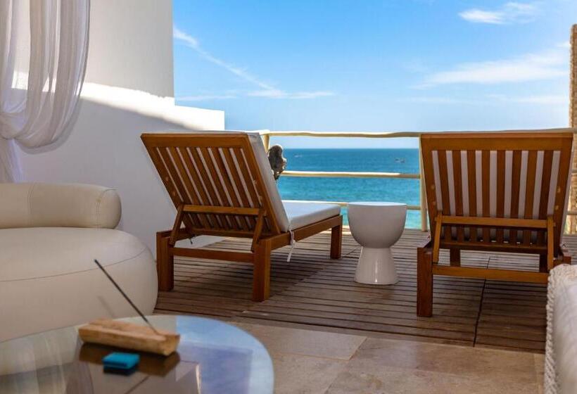 سوییت جونیور, Dco Suites Lounge & Spa