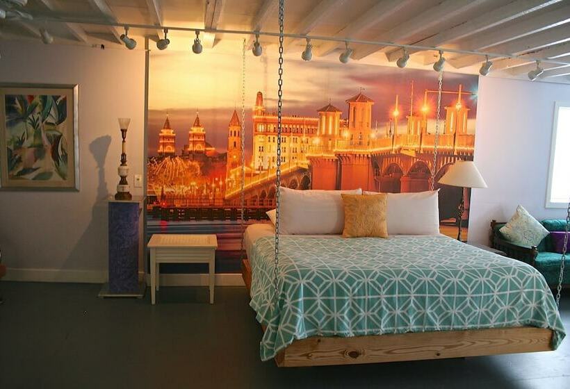Апартаменты Deluxe 1 Спальня, The Loft At Menorcan Square