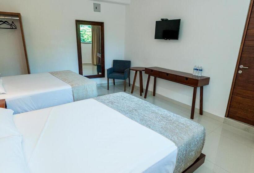 اتاق کلاسیک چهارنفره, La Loma Suites