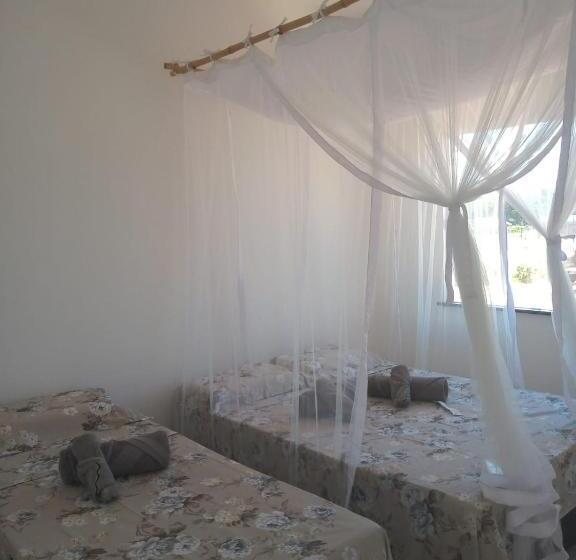 اتاق استاندارد سه تخته با بالکن, Pousada Obedemar   Taipu De Fora, Barra Grande, Ba