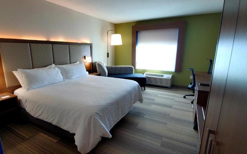 Стандартный Номер Кровать Кинг, Holiday Inn Express   Wells Ogunquit Kennebunk, An Ihg