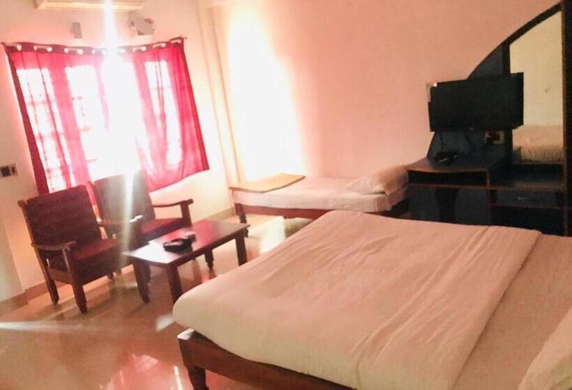 经济型三人房间, Ice Berg Deluxe Lodge