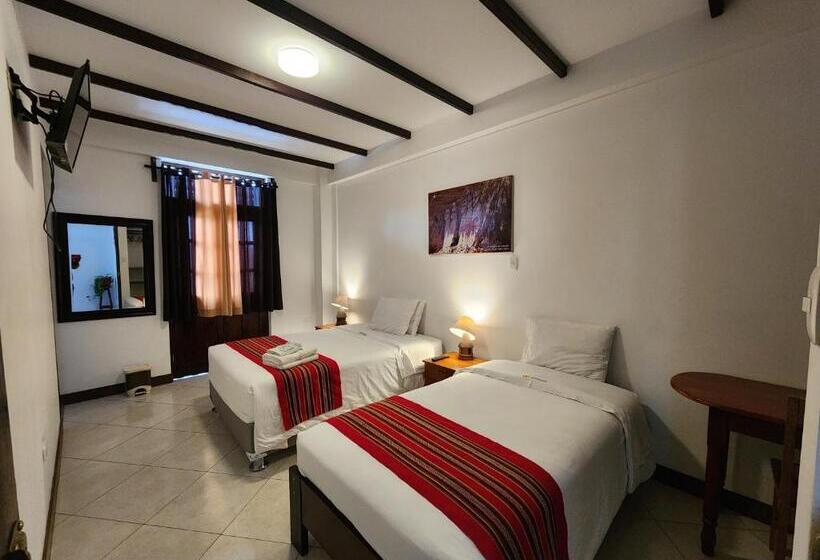 اتاق استاندارد با چشم‌انداز کوهستان, Chachapoyas Backpackers Hostal Boutique