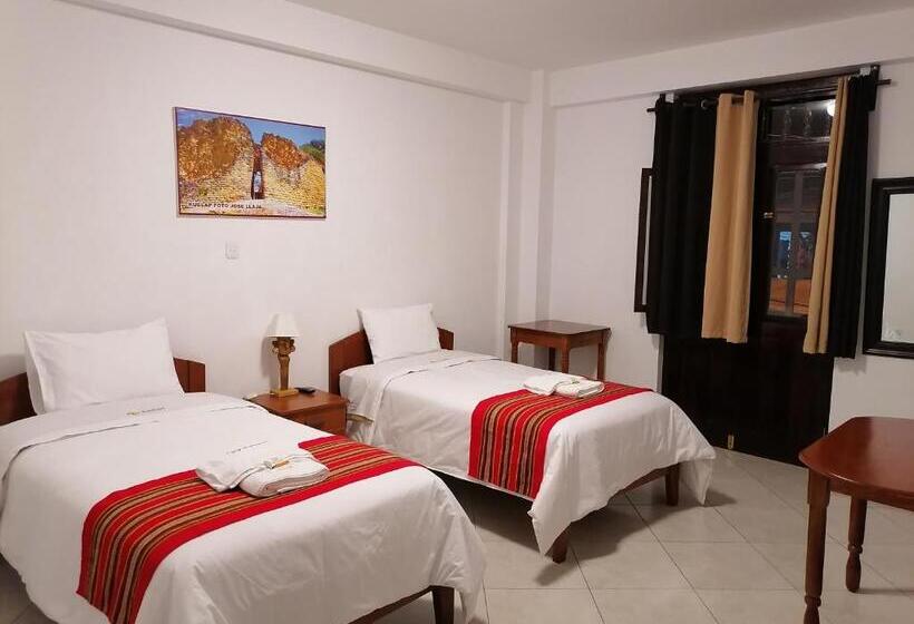 اتاق استاندارد با چشم‌انداز کوهستان, Chachapoyas Backpackers Hostal Boutique
