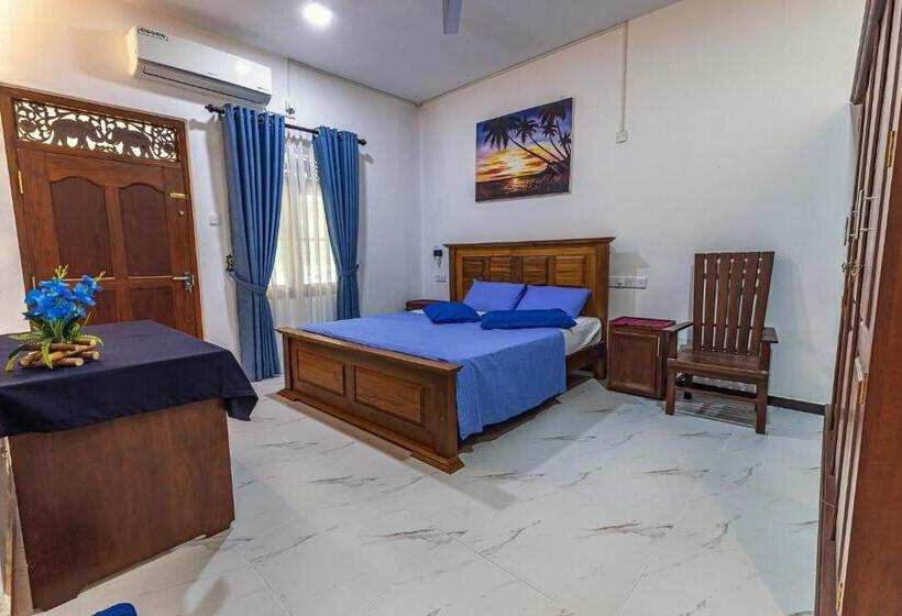 Номер Стандарт Вид на Бассейн, Villa Talpe