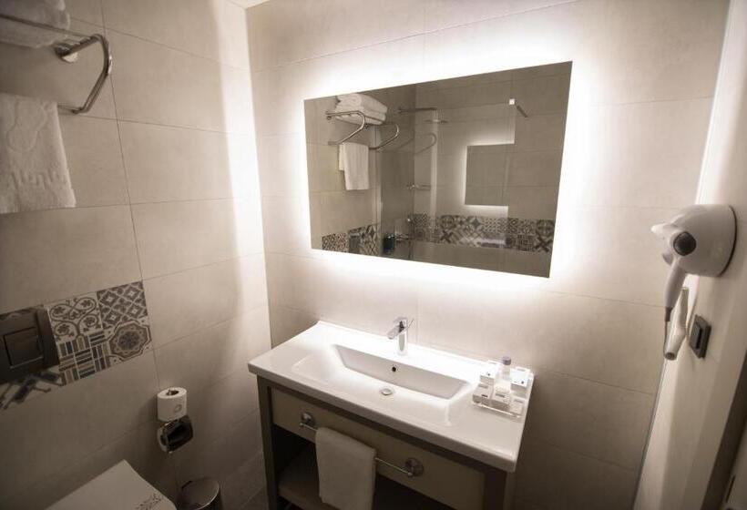 Номер Стандарт, Dovv Hotel Busıness