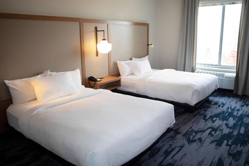 Номер Стандартный Кровать Куин, Fairfield Inn & Suites Marquette