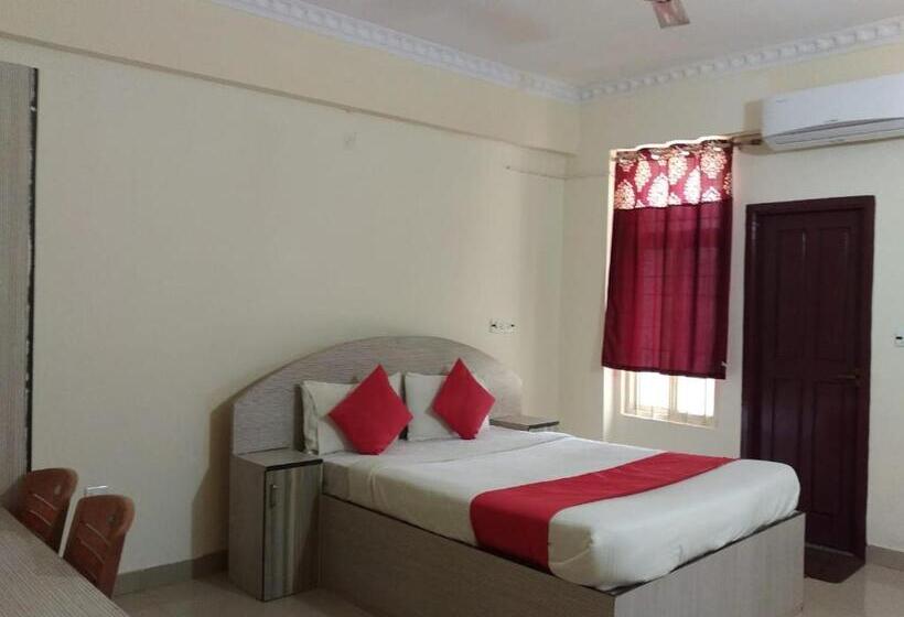 豪华房间, Staymaker Srinivasa Residency