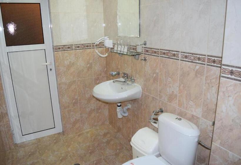 Apartamento 2 Dormitórios, Family Hotel Chris