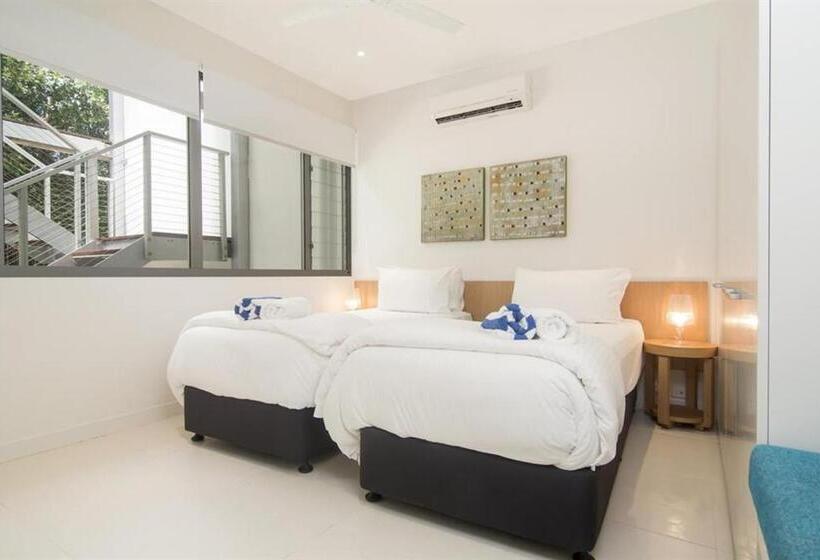 Апартаменты 2 Спальни, Pool Resort Port Douglas