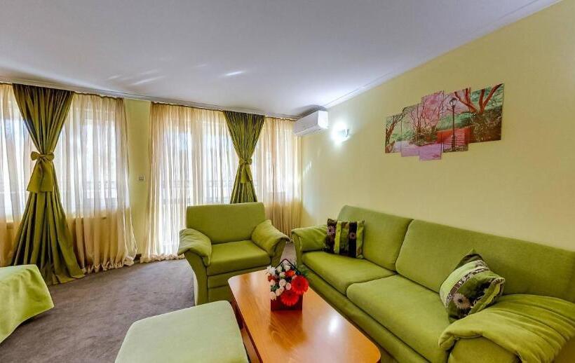 Номер Deluxe, Troyan Plaza