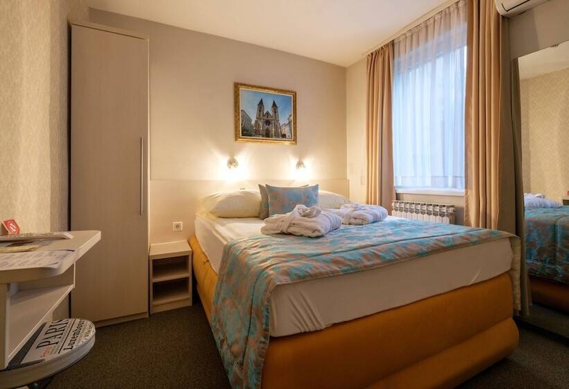 اتاق استاندارد یک نفره, Villa Harmony