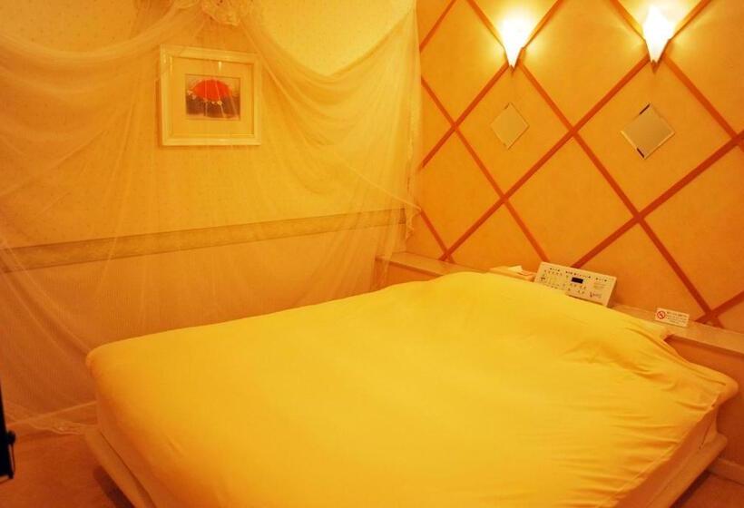 Президентский Люкс, Ena Hotel Venus