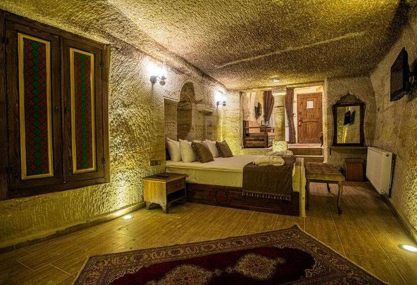 سوییت لوکس, Ada Cave Suites